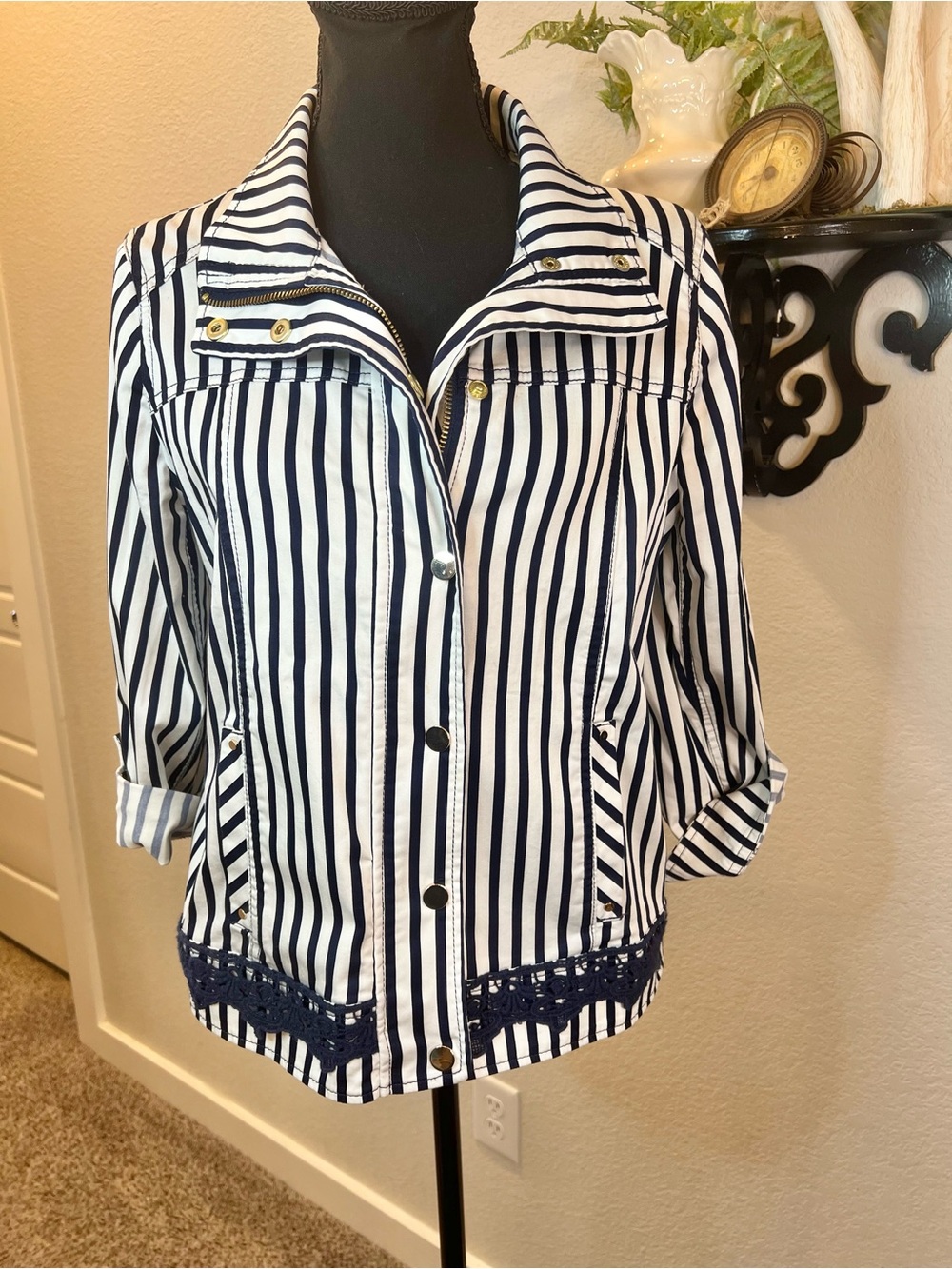 Chico's Navy & White Striped Luxe Lace Trim Utility Jacket Blazer Size 0 Or S